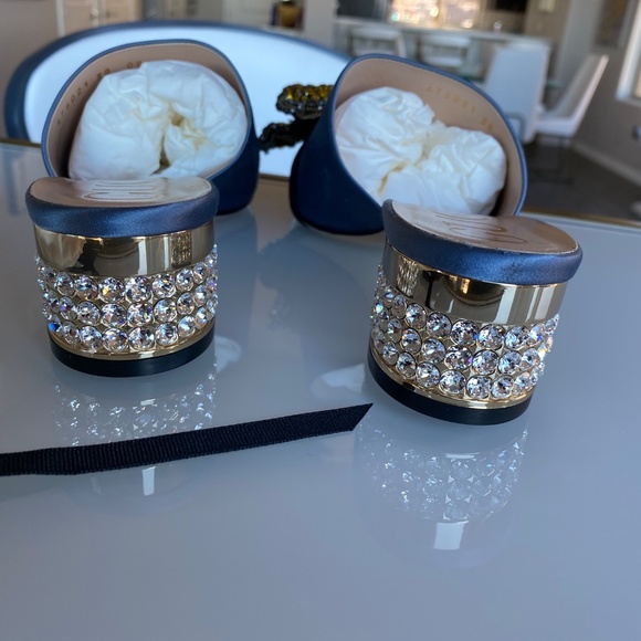 Gucci Denim blue satin mule with crystal heels and re-movable crystal bows sz 38 - Picture 6 of 9